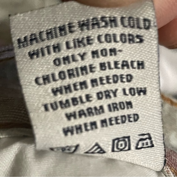 American Rag Splatter Dyed Capri Jeans - Picture 3 of 8